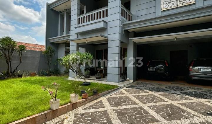 Rumah Mewah Siap Huni Dekat Kemang Simatupang Akses Lebar
