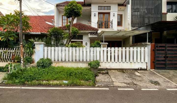 Pondok Indah Rumah Terawat Akses Lebar Selangkah ke Pim