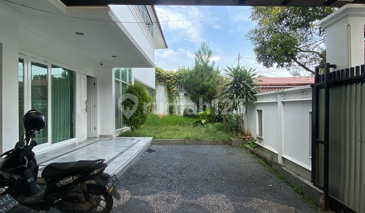 Ampera Kemang Classic House Inside Complex Ready to Live Best Price 2