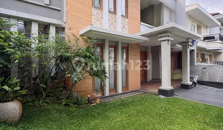 Pondok Indah Rumah Bagus Full Furnish Akes Lebar 3 Mobil Pondok Indah Rumah Bagus Full Furnish Akes Lebar 3 Mobil