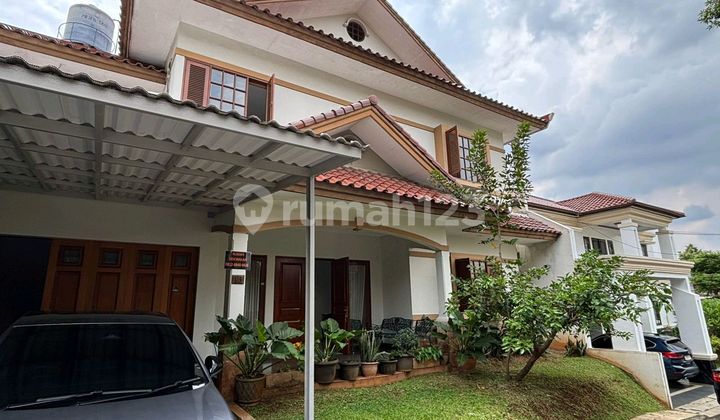 Beautiful House in Kemang Compound Area