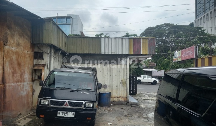 Dijual Tanah Strategis Lebar 32 × 60 M 2