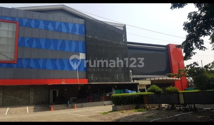 For Sale Karaoke and Spa Place Semarang