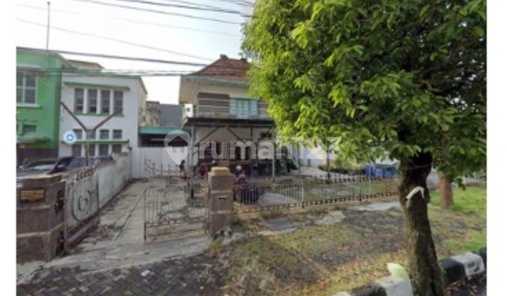 Quick Sale 2 Old Buildings in Semarang City Quick Sale 2 Old Buildings in Semarang City