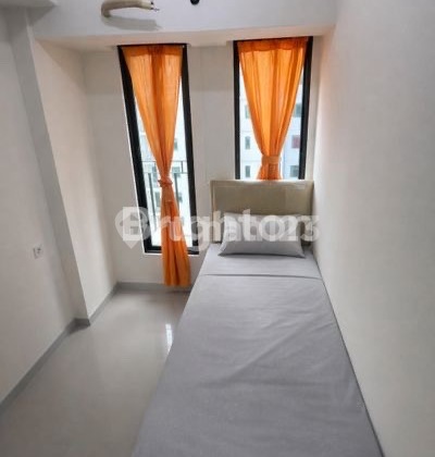 Modern & Strategic Residence in Osaka Riverview Pik 2 2Br Semi-Furnished High Floor Ready to Occupy