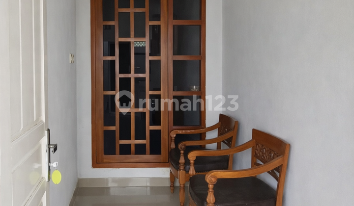 Minimalist Comfortable Family House - Pasar Rebo, East Jakarta 2