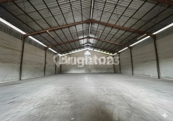 1500M² Strategic Warehouse in Sunter, North Jakarta 1500M² Strategic Warehouse in Sunter, North Jakarta