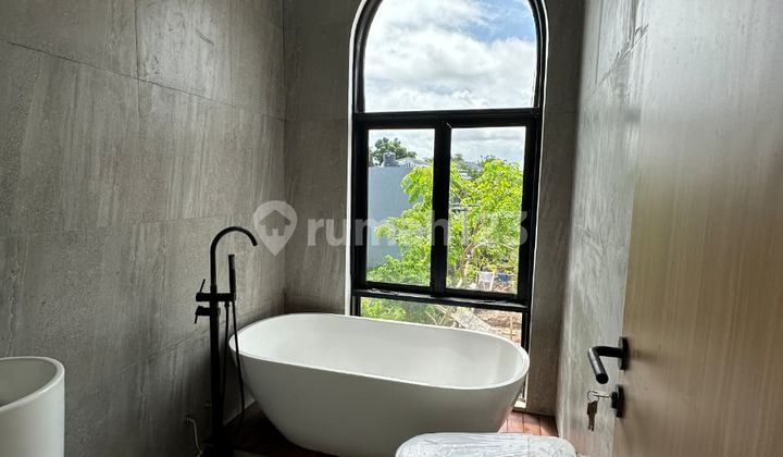 Luxury Villa di Kompleks Mediteranian Style di Balangan 2