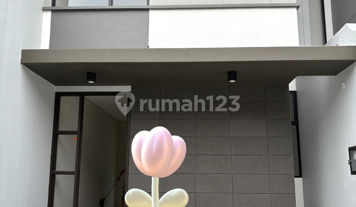 For Sale / Rent Nice House Citraland City Kedamean in Gresik