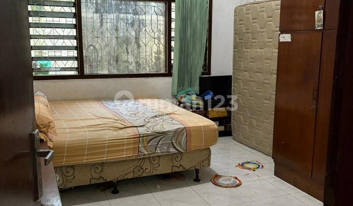 Dijual Rumah SHM di Probolinggo Pinggir Jalan