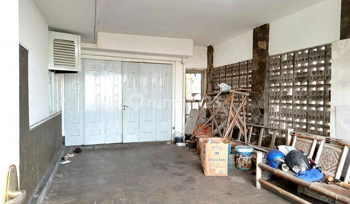 Rumah Klasik Strategis Dekat Alun alun Utara 2