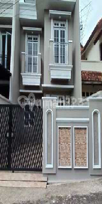 Dijual Rumah Bagus Siap Huni Dijual Rumah Bagus Siap Huni