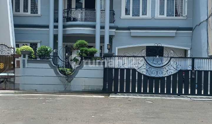 Rumah Bagus Mewah Full Furnished di Sunter