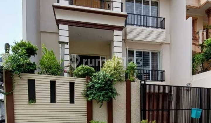 Rumah Bagus Lokasi Strategis di Sunter 1