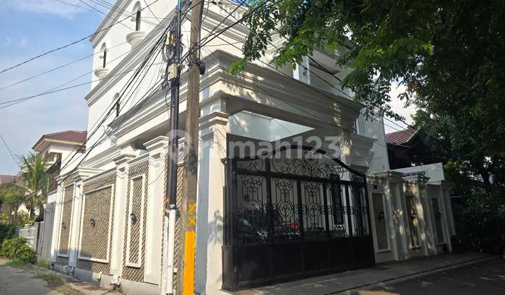 Rumah Clasic Minimalis Lokasi Strategis di Sunter Rumah Clasic Minimalis Lokasi Strategis di Sunter