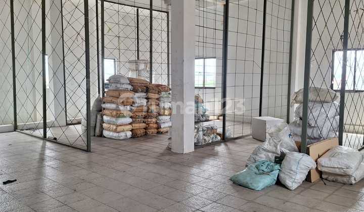 Good Warehouse in Kemayoran