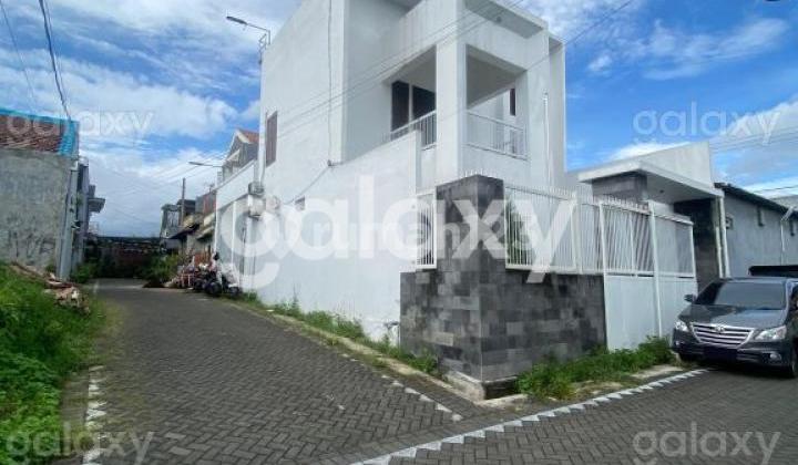 Rumah Bagus di Griya Permata Alam Karangploso Malang Gmk03177 2