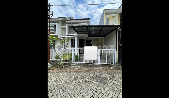 Nice House Ready to Live In Dieng Residence Malang Gmk03995