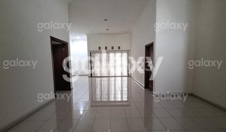 Minimalist 4 Bedroom House Villa Puncak Tidar Malang Gmk03723 2
