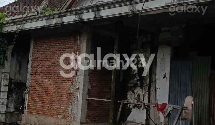 Progress House Build Near Ijen Boulevard Malang City Gmk03740 Progress House Build Near Ijen Boulevard Malang City Gmk03740