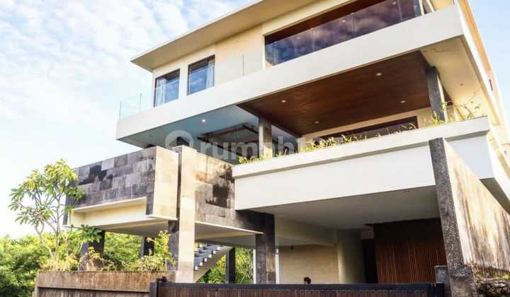 Villa Zenith for Sale