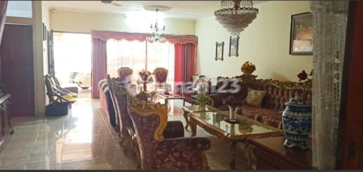 Rumah di Lokasi Bagus Tebet