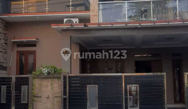 Rumah 2 Lantai di Komplek Kunciran Tangerang