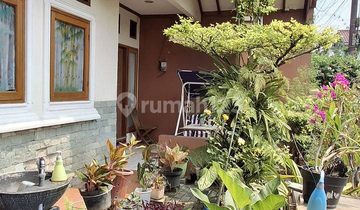 Rumah Cantik 2 Lantai di Ciledug, Bebas Banjir Dekat Akses Tol.