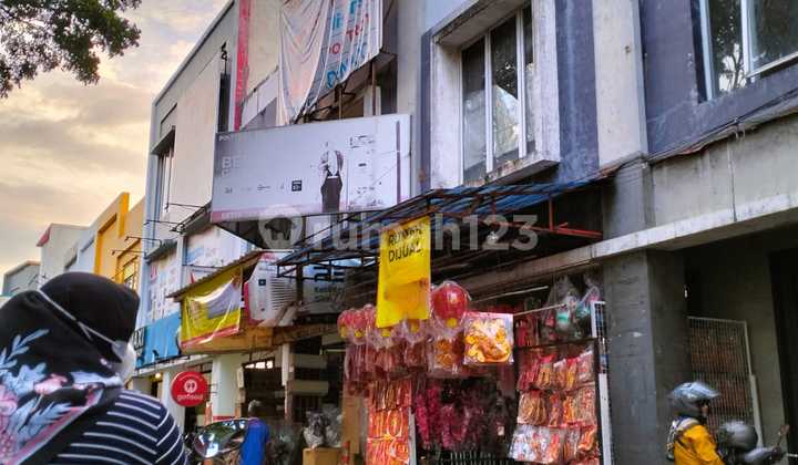Ruko 2 Lantai Lokasi Strategis di Tangsel Nego Ruko 2 Lantai Lokasi Strategis di Tangsel Nego
