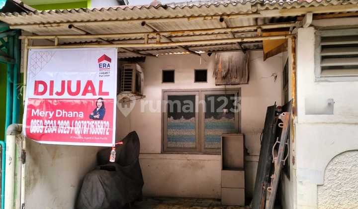 For Sale House in Buana Gardenia Pinang Ciledug Housing Complex