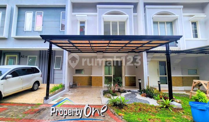 Selling House in Sevilla Park Kencana Loka BSD Serpong