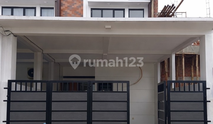 Jual Rumah di Pondok Cabe Udik Pamulang Dekat Akses Tol Serpong