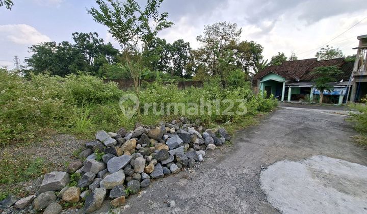 2 Commercial Land Plots on Jalan Kaliurang Km 10