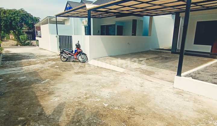 Strategic and Excellent House in Margoagung Seyegan 2