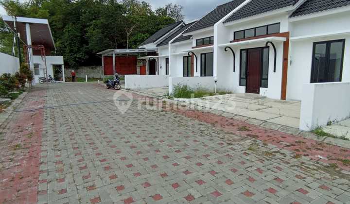 Rumah Apik Strategis Modern di Argorejo Sedayu 2