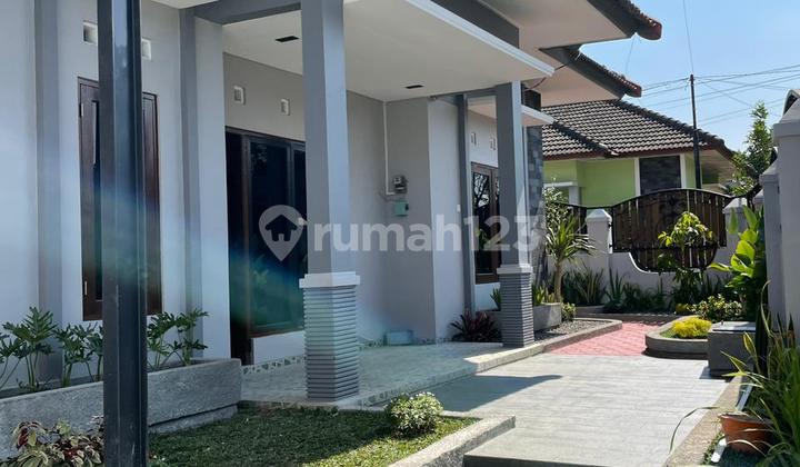 Luxury 2-Story House &amp; Strategic Location Near Jogjabay 2