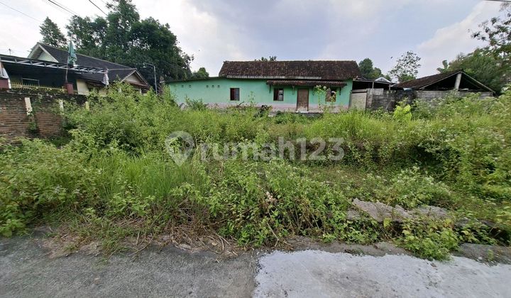 2 Commercial Land Plots on Jalan Kaliurang Km 10
