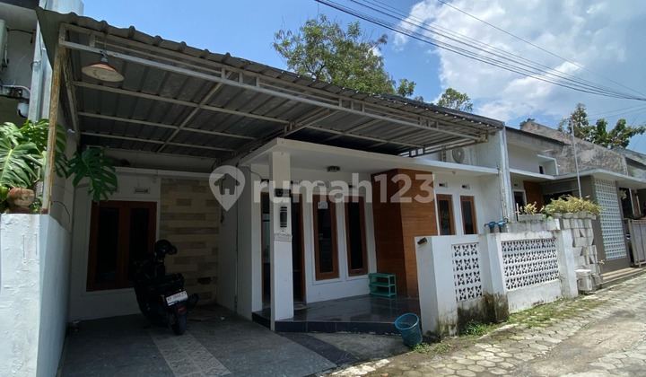 Rumah Siap Huni Full Furnish Dalam Perumahan Strategis di Tamantirto