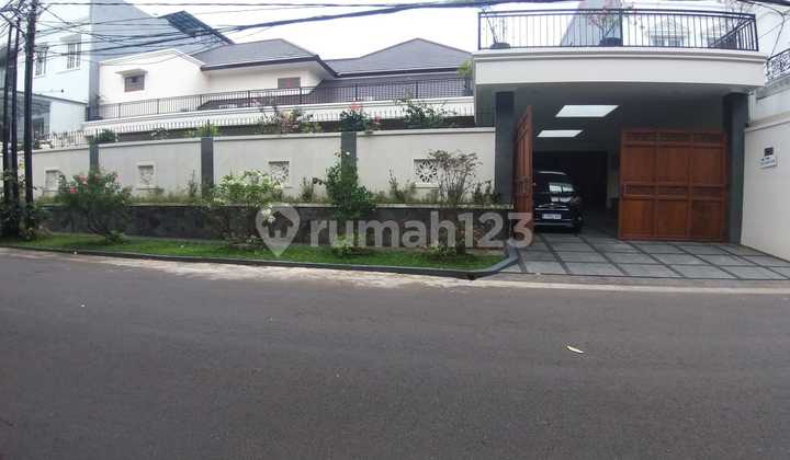 Rumah Modern Full Reno di Adiyaksa Lebak Bulus Dekat MRT dan Toll Rumah di Adhiyaksa, Jl. Adhyaksa Vii, Lebak Bulus, Cilandak, Kota Jakarta Selatan, Dki Jakarta, Indonesia, 12440, Lebak Bulus