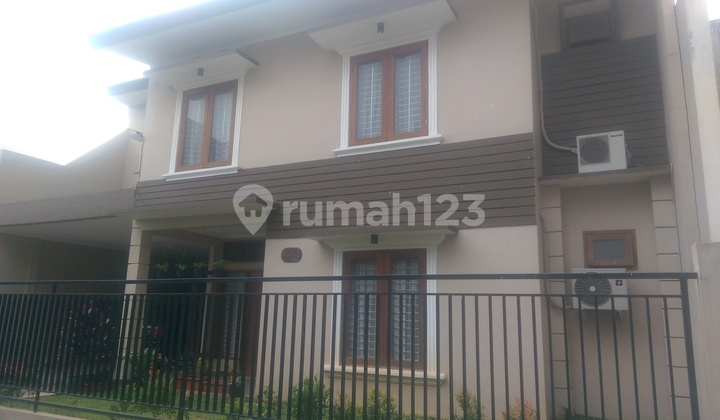 Rumah Murah di Bawah Pasar Siap Huni Dalam Komplek Lokasi Tenang di Bintaro Sektor 4 Jakarta Selatan