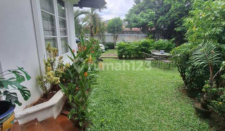 For Quick Sale, House in Kemang, Still Very Well Maintained and Building Condition is Still Good