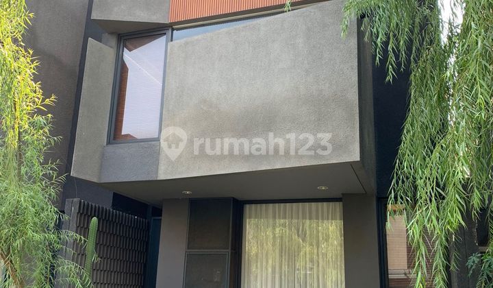 Rumah Minimalis Modern 2 Lantai Dalam Cluster di Pesanggerahan Bintaro