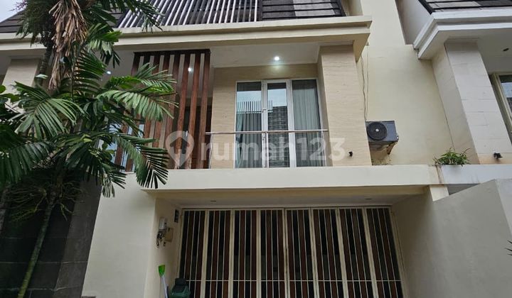 Rumah Murah 3 Lantai Ada Private Pool di Kemang Utara Jakarta Selatan