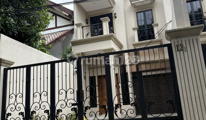 Rumah American Modern 2 Lantai di Kemanggisan Ilir Rumah American Modern 2 Lantai di Kemanggisan Ilir