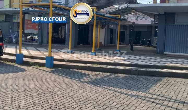 Ruko Bagus 2 Lantai di Harapan Indah Bekasi Ruko Bagus 2 Lantai di Harapan Indah Bekasi