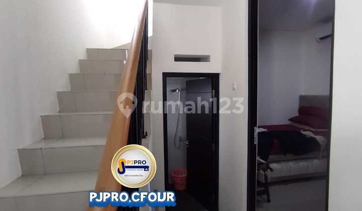 Rumah 2 Lt di Kota Harapan Indah Bekasi 2