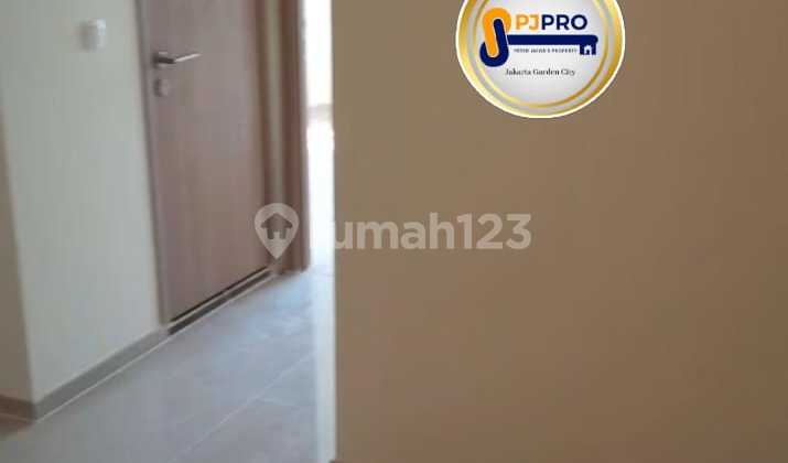 Good Apartment in Meikarta District 2