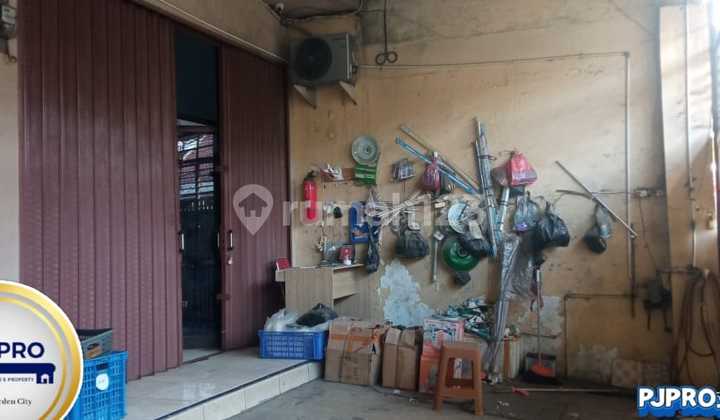 Ruko Murah Gandeng 3 di Harapan Indah Bekasi Ruko Murah Gandeng 3 di Harapan Indah Bekasi
