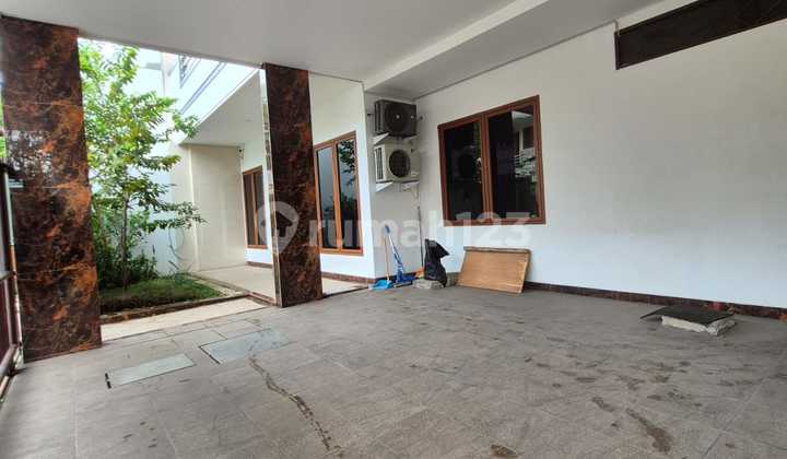 Dijual Rumah Lingkungan Prestige di Jakarta Utara