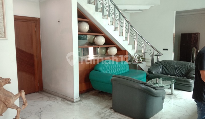 Dijual Rumah di Tengah Tengah Kota 2